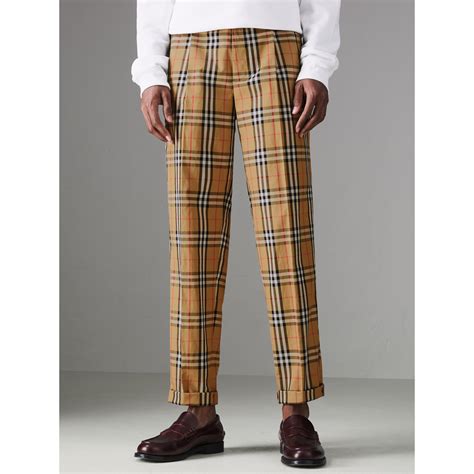 burberry trousers men.